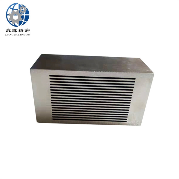 白鋼件加工Processing of white steel parts