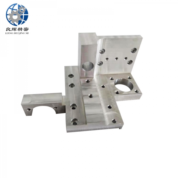 鋁件數(shù)控機(jī)CNC床機(jī)加工多種規(guī)格來(lái)圖定制Aluminum parts CNC machine, CNC bed machining, various specifications customized according to drawings